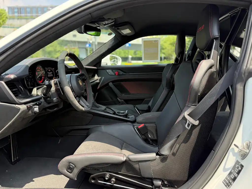 Porsche 911 — миниатюра 14