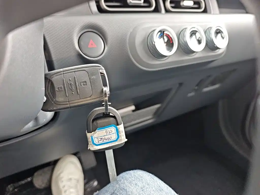 Wuling Zhiguang EV — миниатюра 9