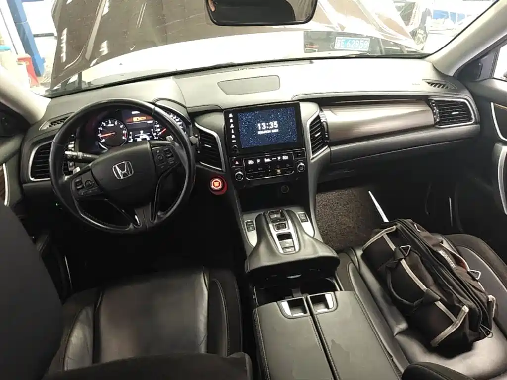 Honda Avancier — миниатюра 10