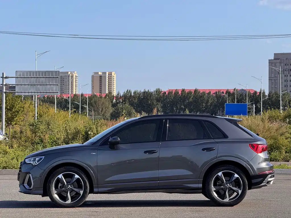 Audi Q3 — миниатюра 7
