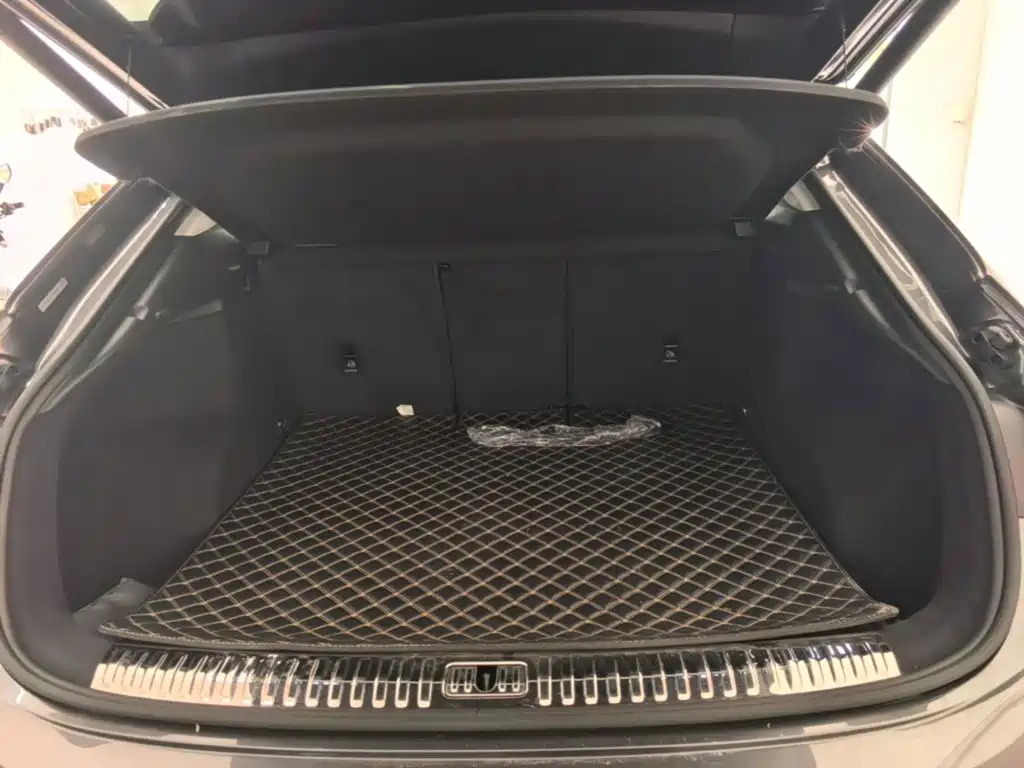 Audi Q3 Sportback — миниатюра 19