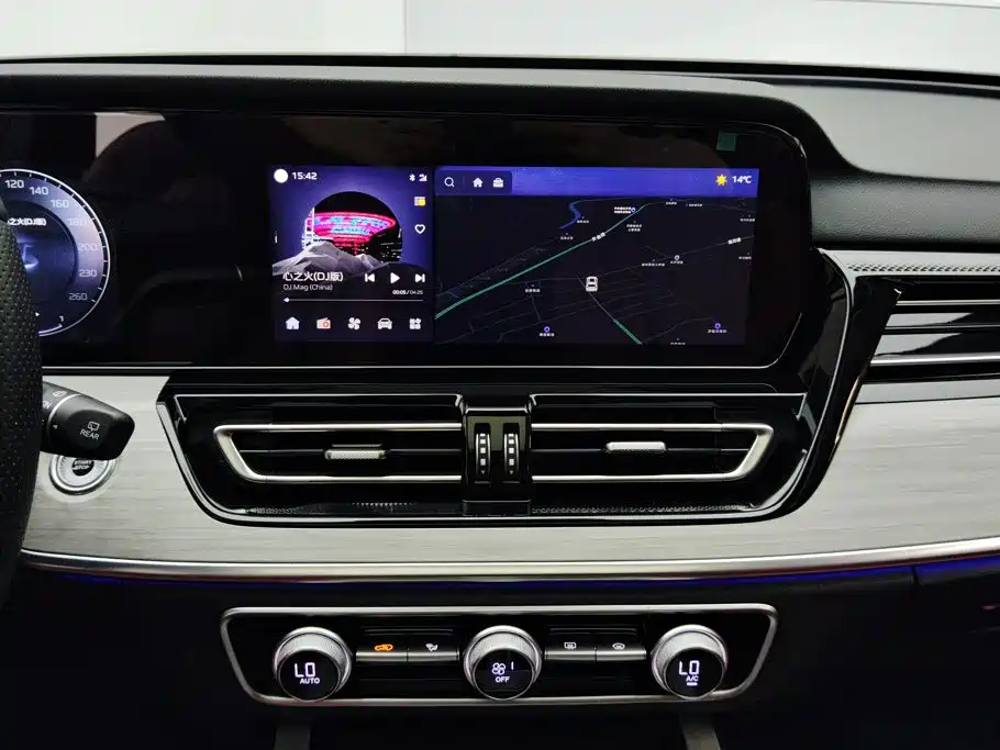 Hongqi Hongqi HS5 — миниатюра 13