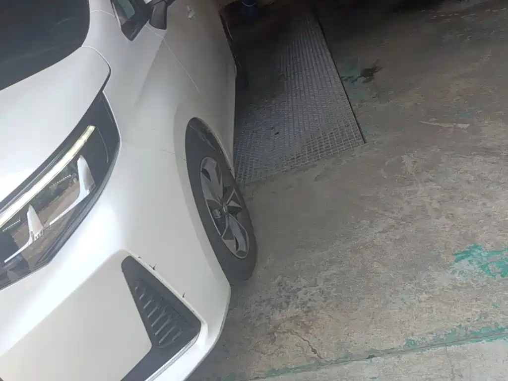 GAC Motor Trumpchi M6 — миниатюра 23
