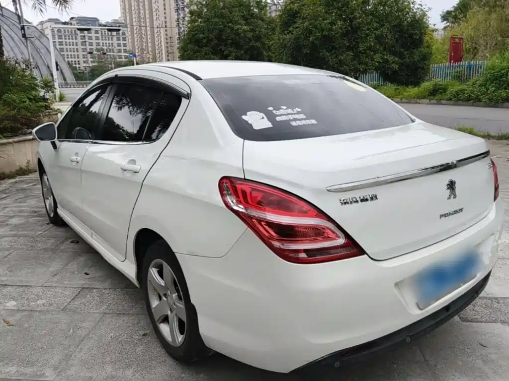 Peugeot 308 — миниатюра 5
