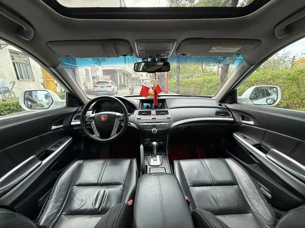 Honda Crosstour — миниатюра 5