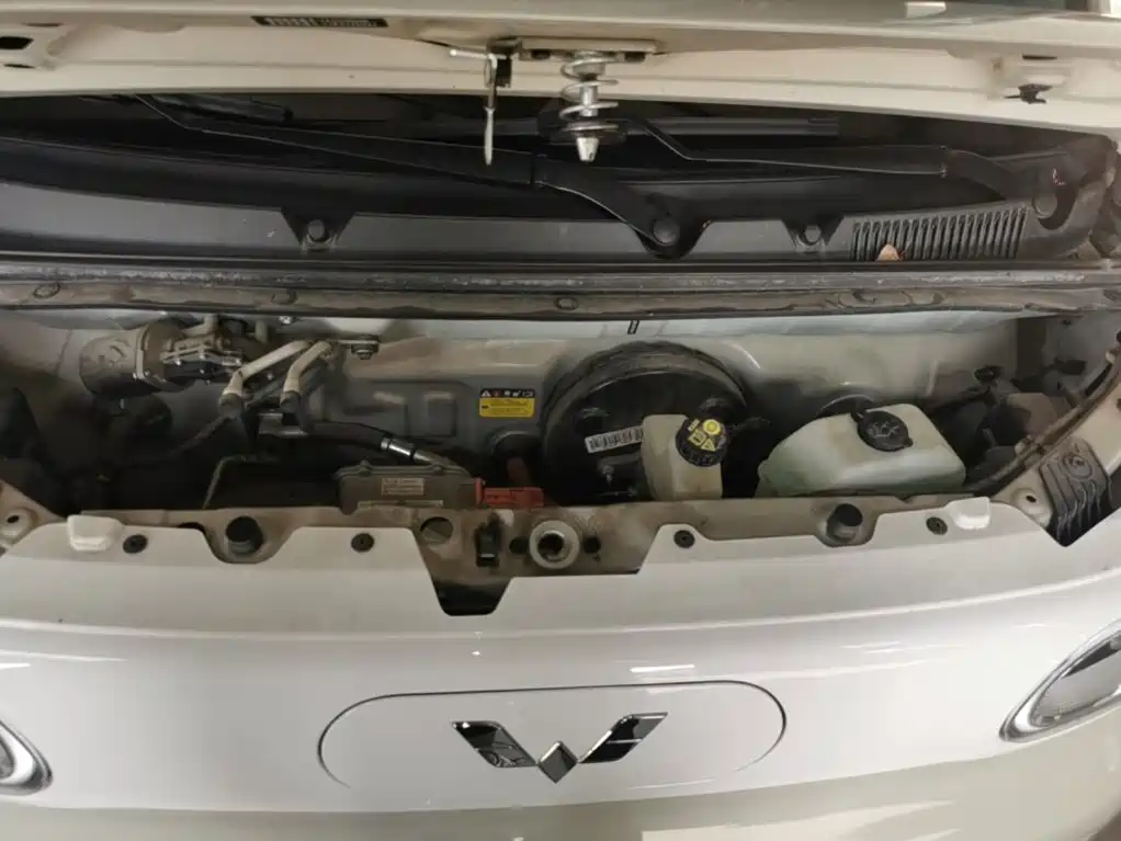 Wuling MINIEV — миниатюра 20