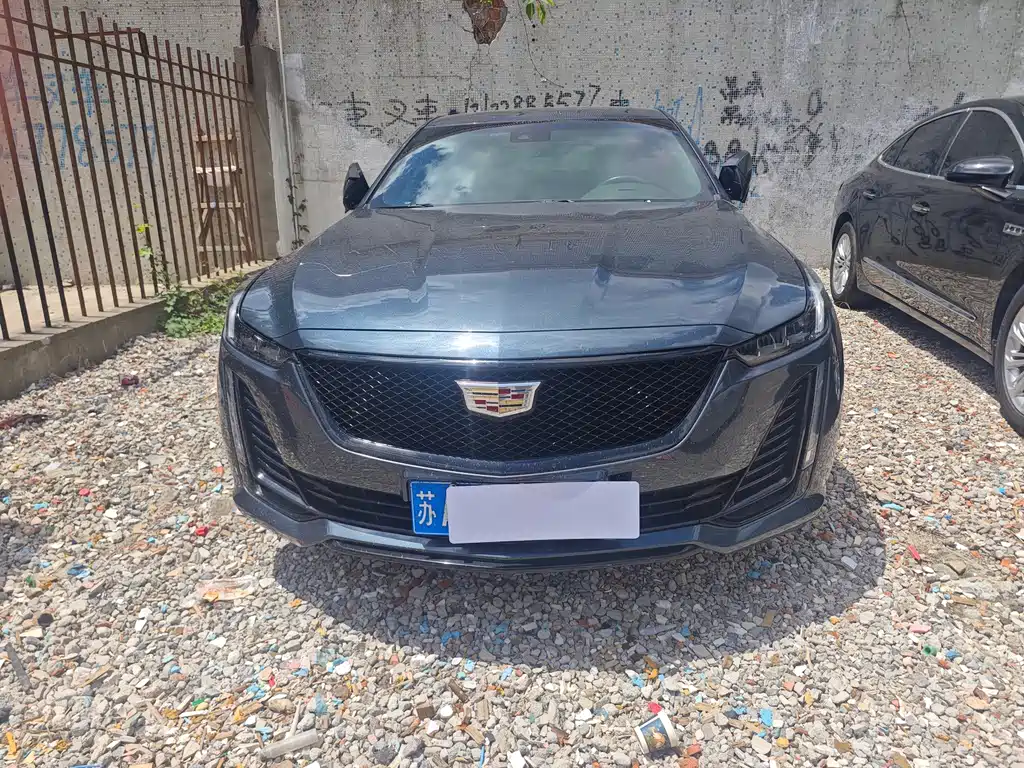 Cadillac CT5 — миниатюра 2