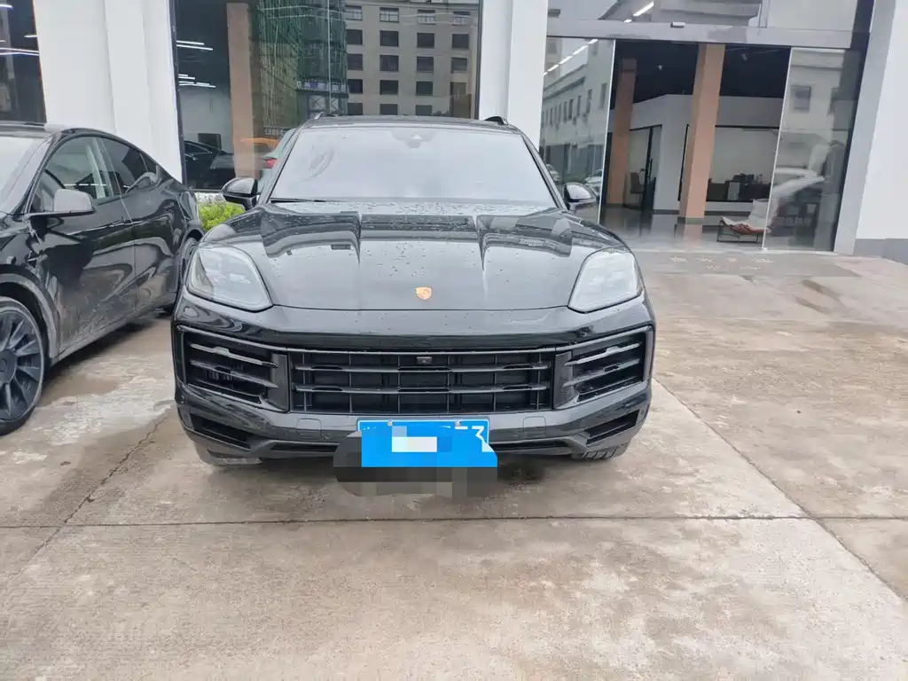 Porsche Cayenne — миниатюра 2