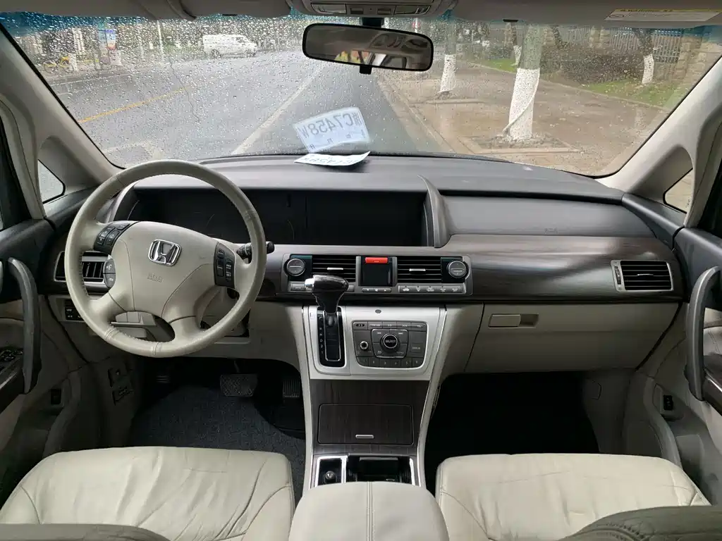 Honda Elysion — миниатюра 7