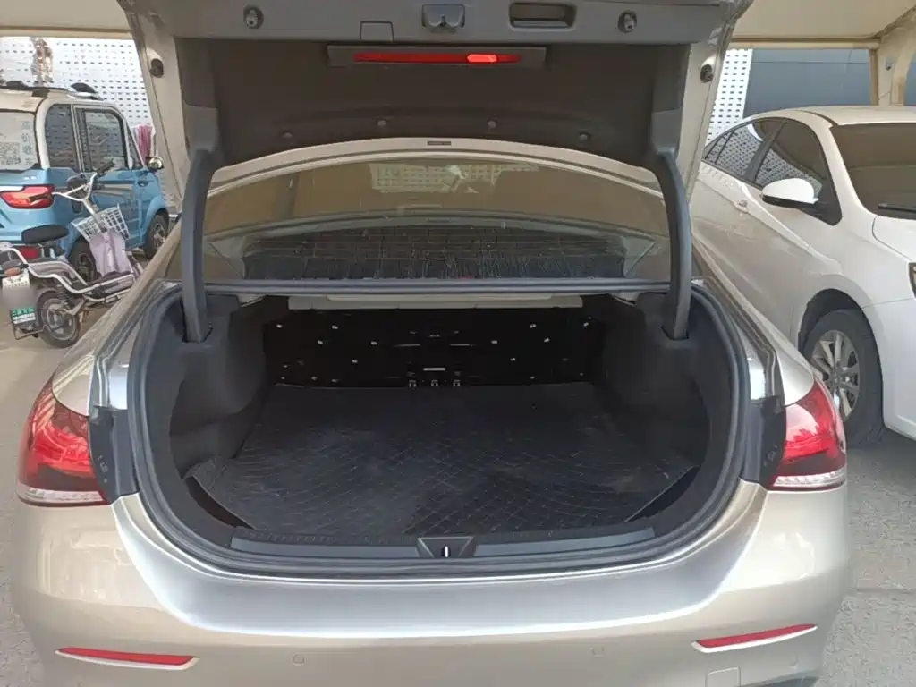 Mercedes-Benz A-Class — миниатюра 19