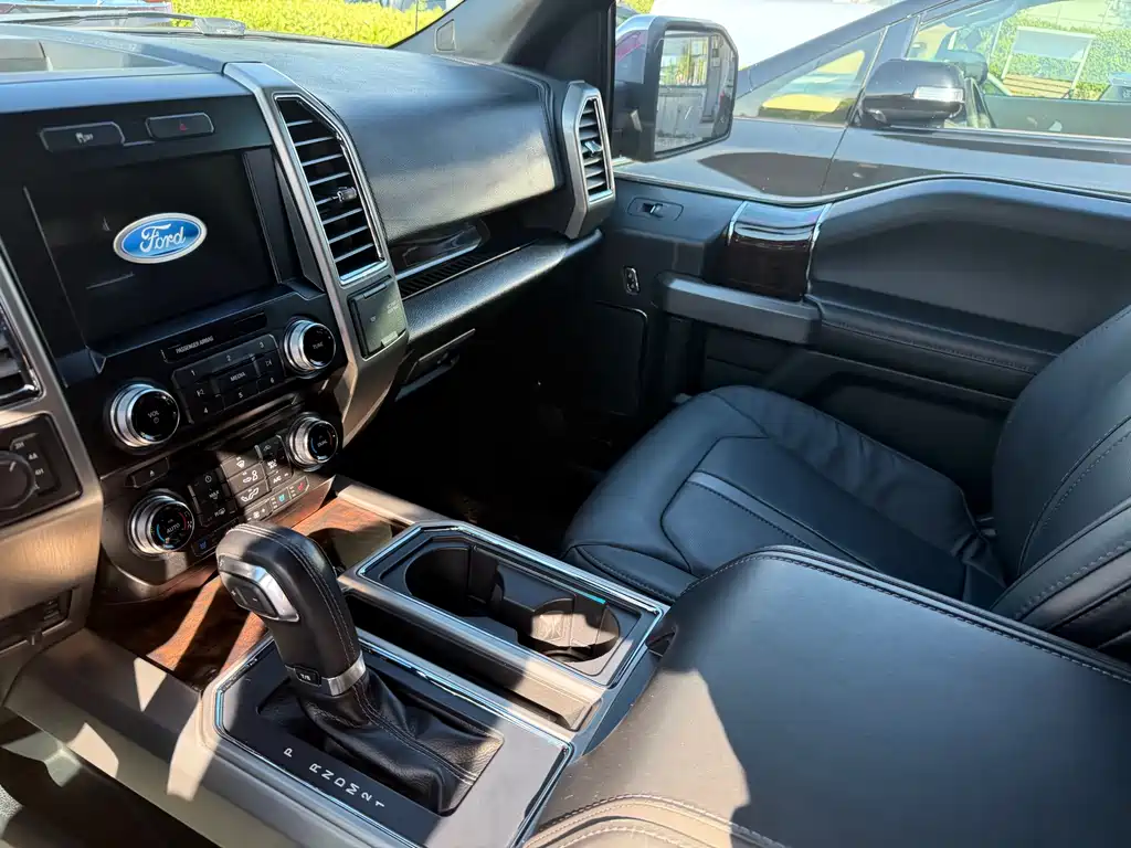 Ford F-150 Raptor — миниатюра 5