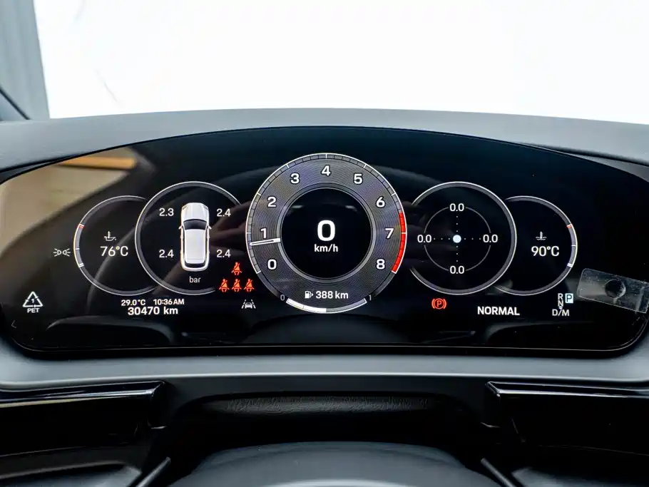 Porsche Cayenne — миниатюра 13