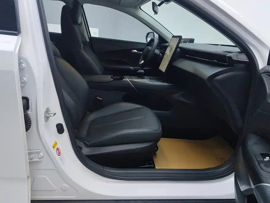 Changan Eado — миниатюра 8