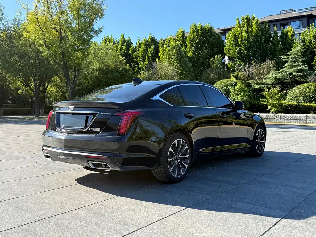 Cadillac CT5 — миниатюра 10