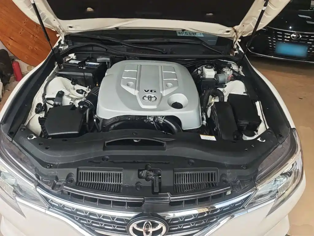 Toyota Reiz — миниатюра 20