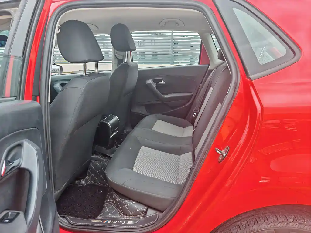 Volkswagen Polo — миниатюра 9