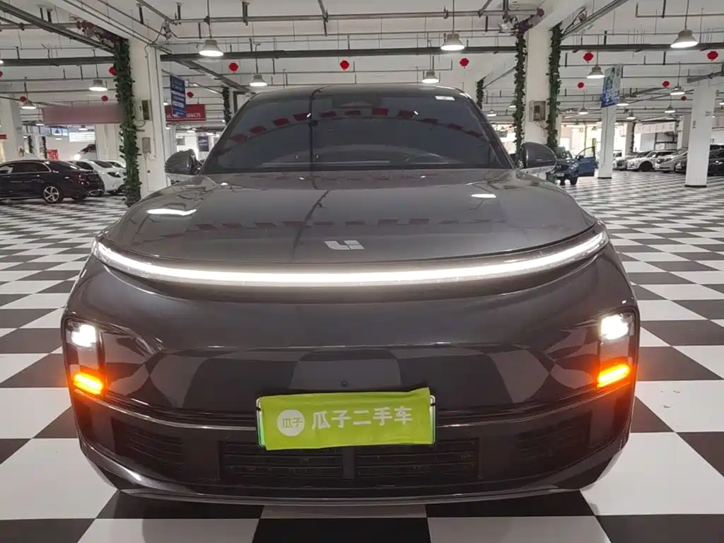Li Auto Li L8 — миниатюра 3