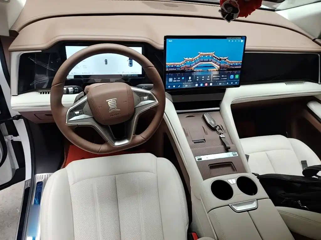 BYD Xia — миниатюра 10