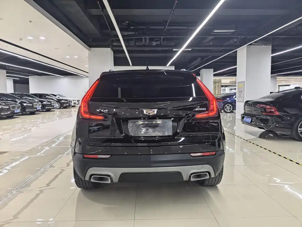 Cadillac XT4 — миниатюра 5