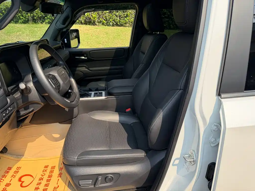 Toyota Prado — миниатюра 8