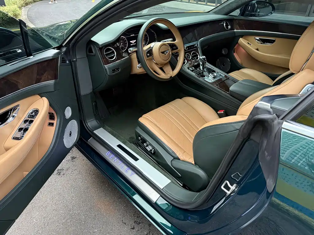 Bentley Continental — миниатюра 6