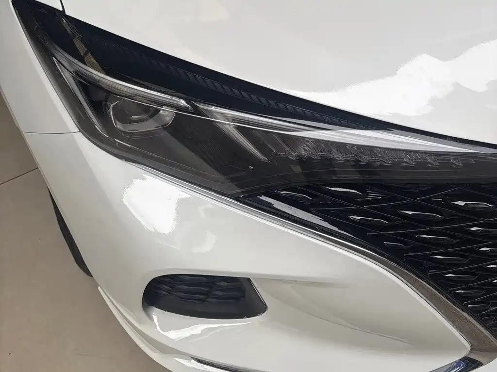 Changan Eado — миниатюра 10