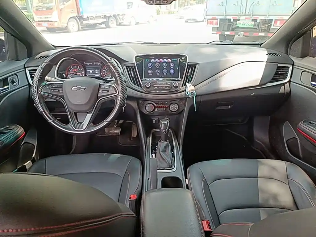 Chevrolet Monza — миниатюра 10
