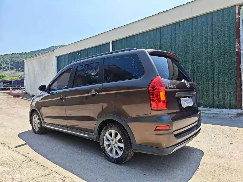 Fengguang Fengguang 330 — миниатюра 3