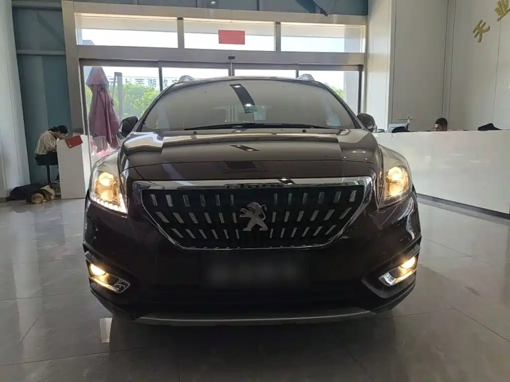 Peugeot 3008 — миниатюра 3