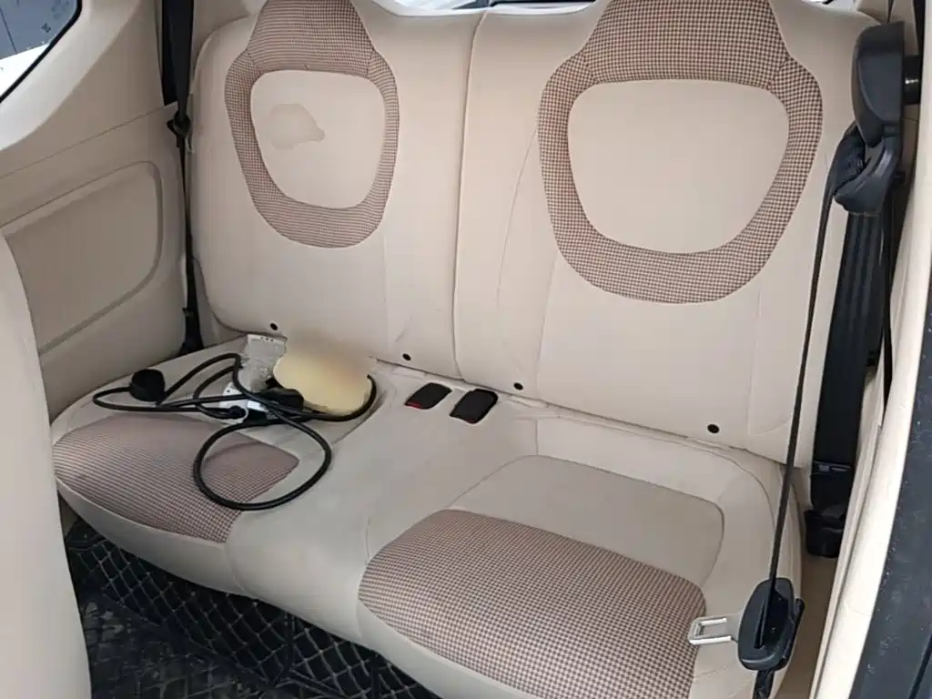 Wuling MINIEV — миниатюра 17