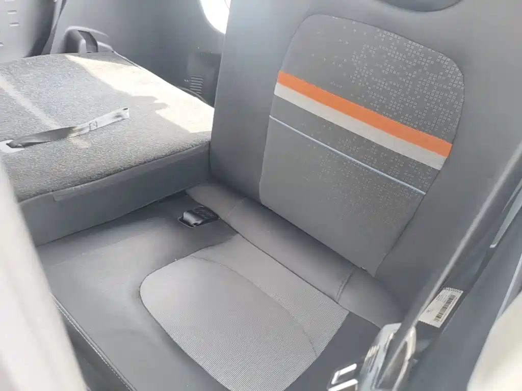 Wuling MINIEV — миниатюра 17