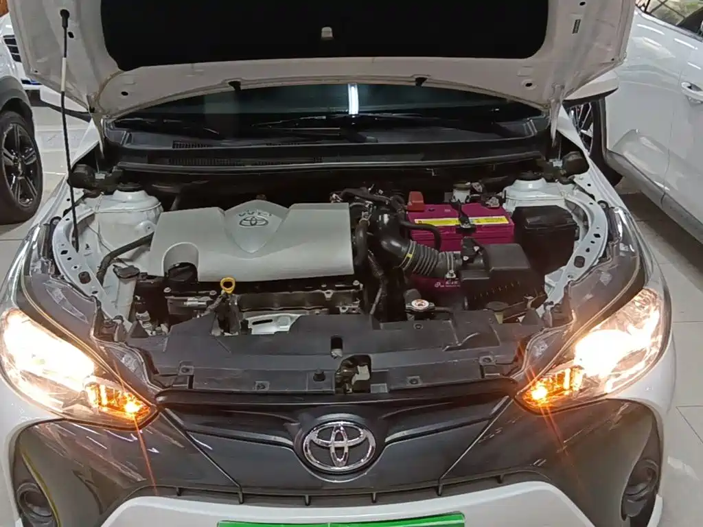 Toyota Yaris L — миниатюра 20