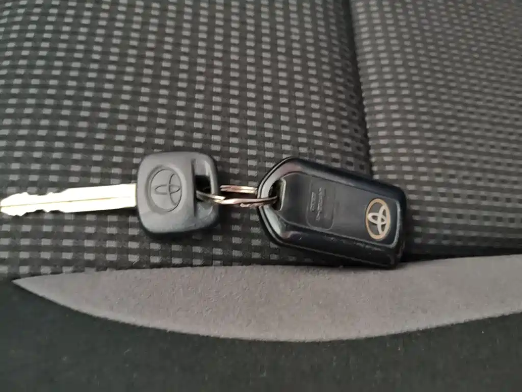 Toyota Vios FS — миниатюра 9
