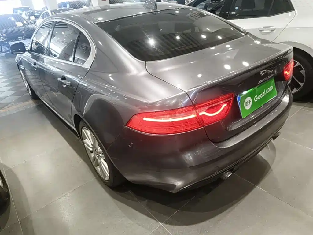 Jaguar XEL — миниатюра 5