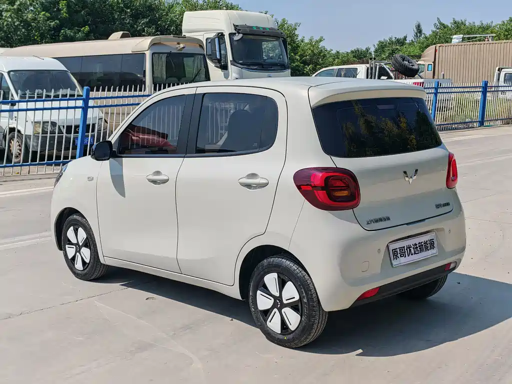 Wuling MINIEV — миниатюра 7