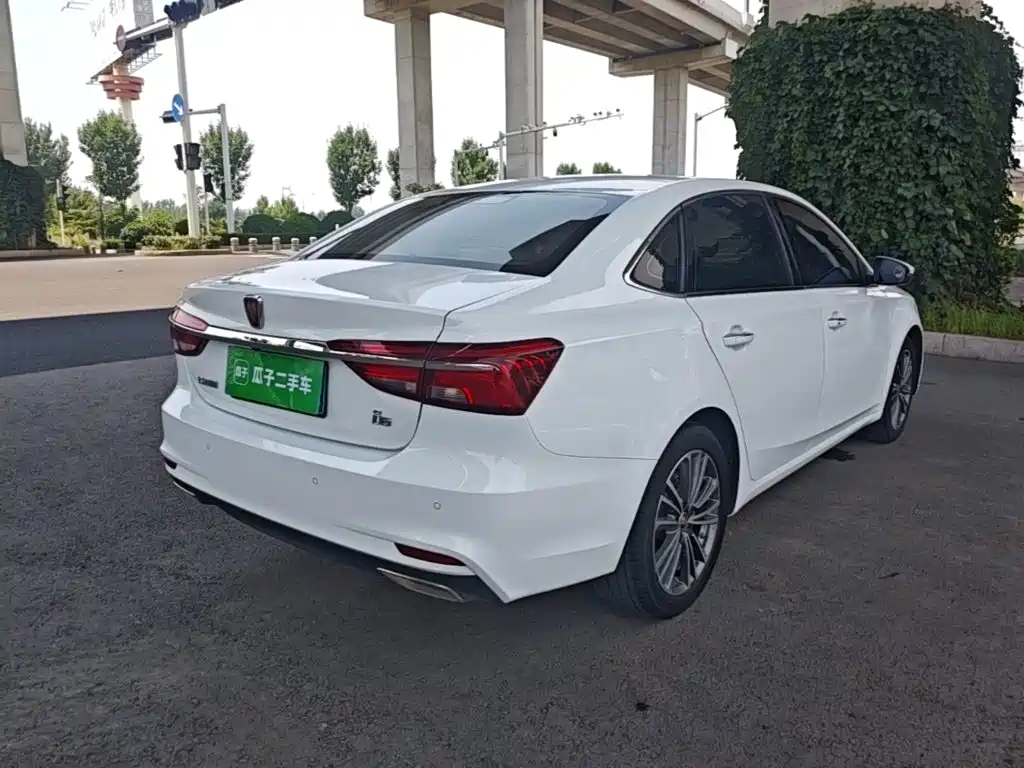 Roewe Roewe i6 Classic — миниатюра 7