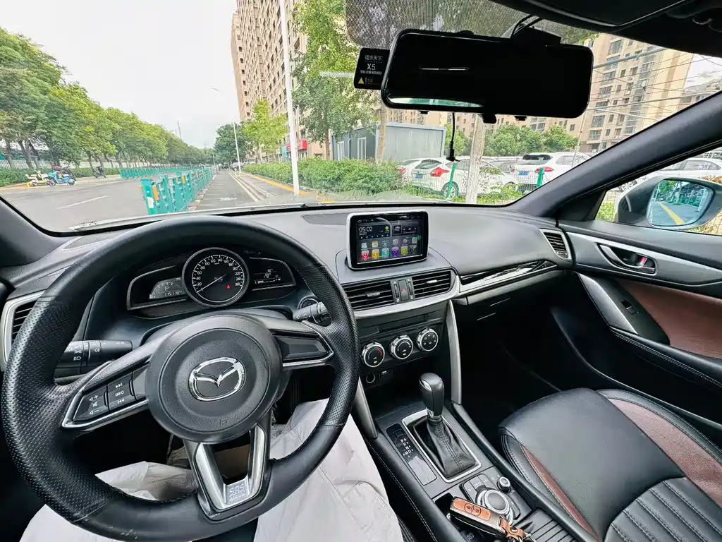 Mazda CX-4 — миниатюра 9