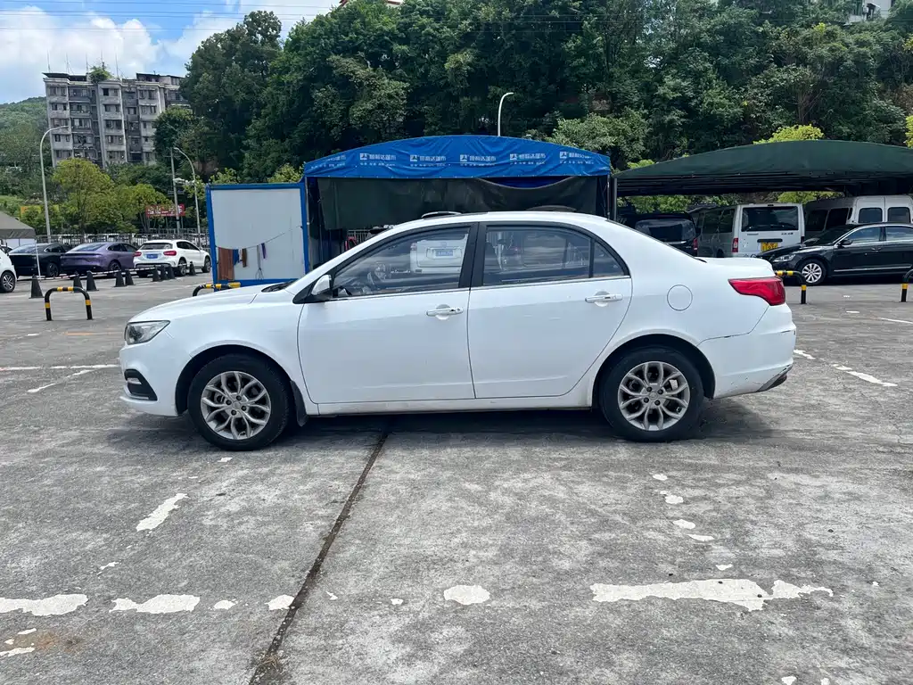 Geely Vision — миниатюра 7