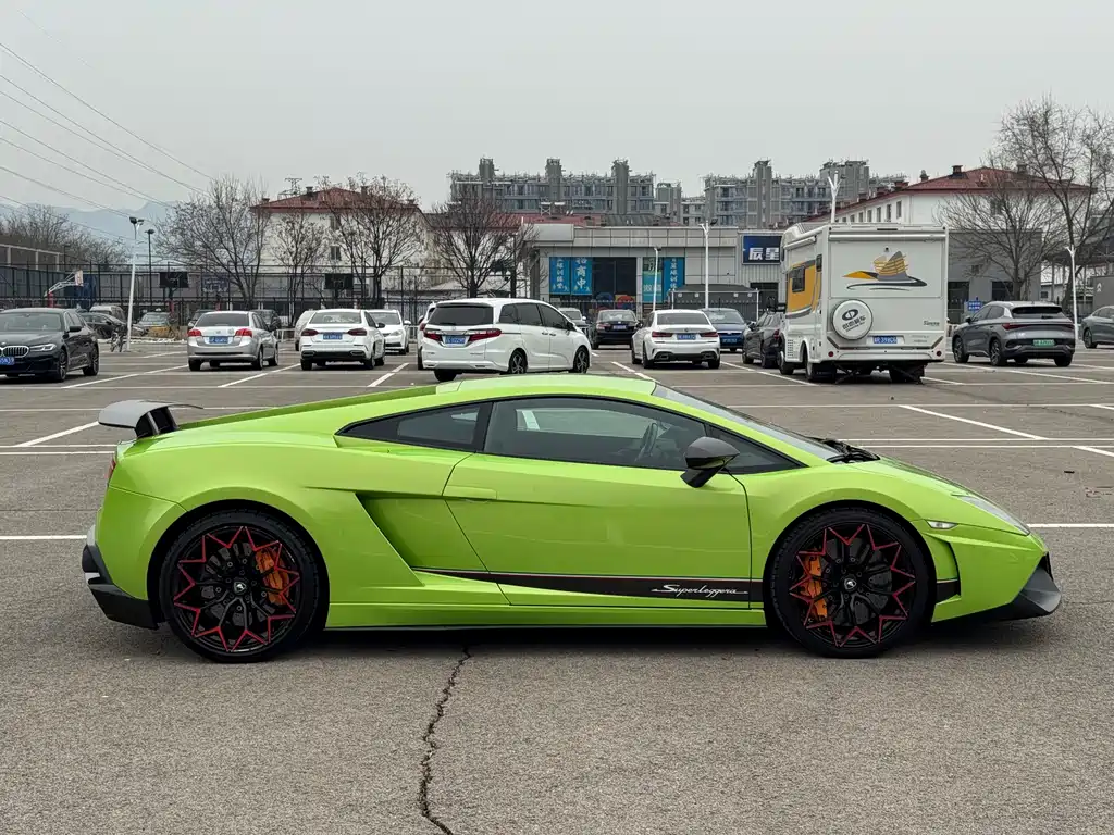 Lamborghini Gallardo 2011 LP 570-4 Superleggera