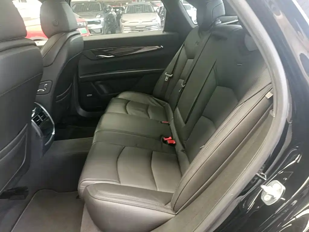 Cadillac CT6 — миниатюра 13