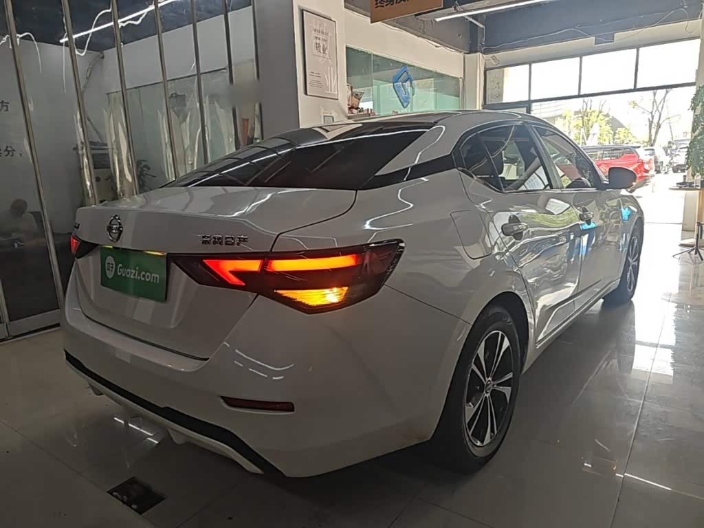 Nissan Sylphy 1.6 л 2023 г. Другие, пробег 38300 км