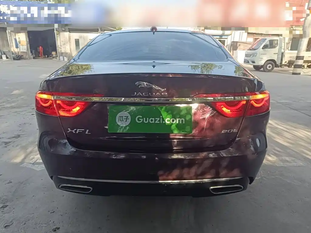 Jaguar XFL — миниатюра 6