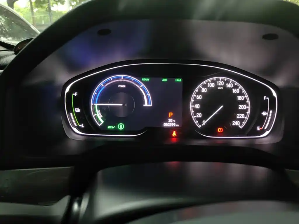 Honda Accord — миниатюра 12