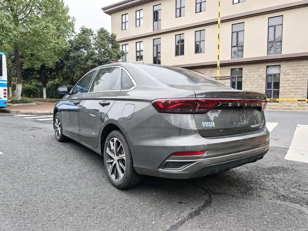 GEELY AUTOMOBILE EMGRAND