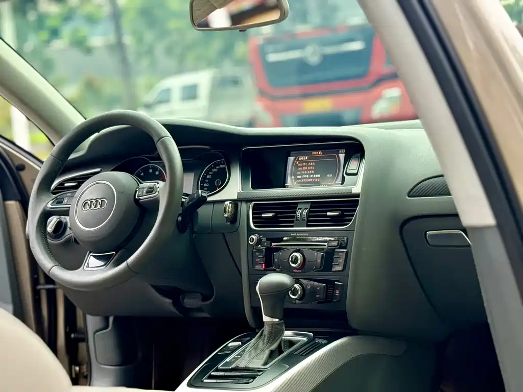 Audi A4L — миниатюра 16