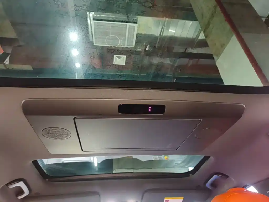 Li Auto Li L9 — миниатюра 18