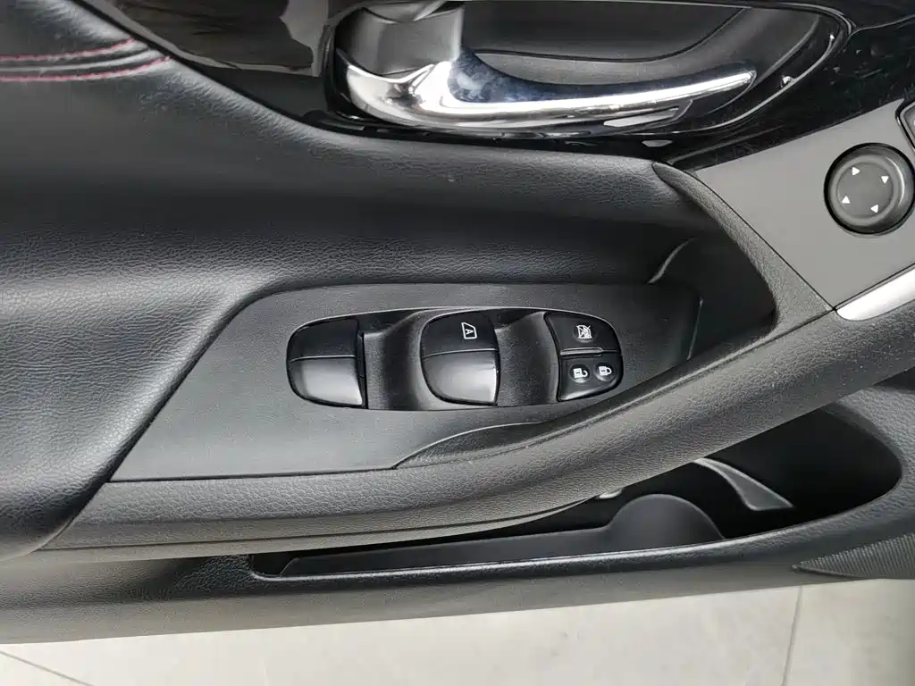 Nissan Teana — миниатюра 9