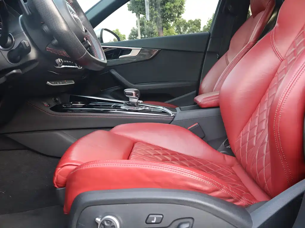 Audi S4 — миниатюра 12