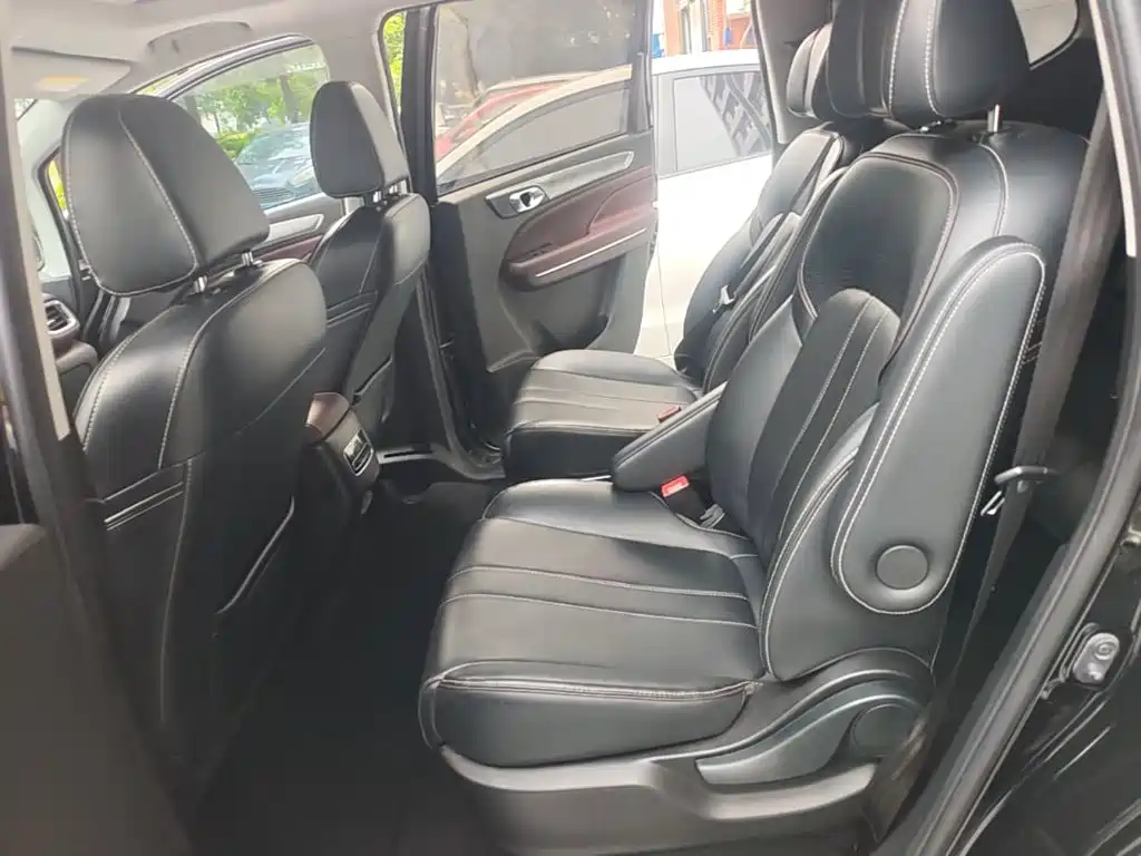 GAC Motor Trumpchi M6 — миниатюра 17