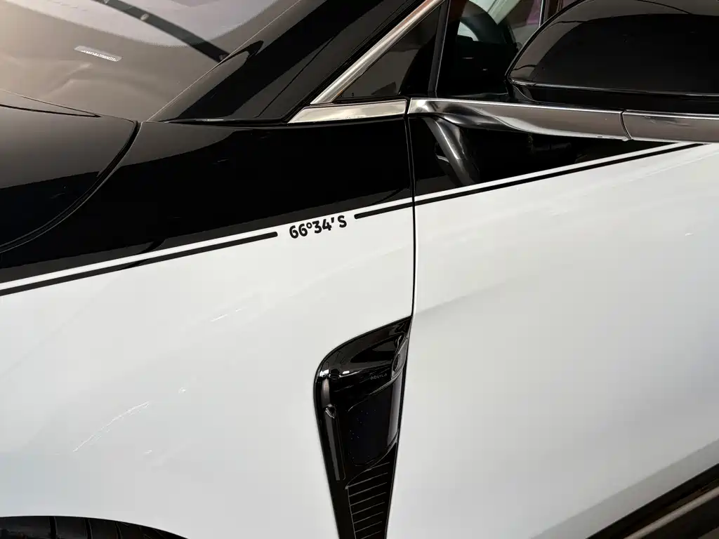 NIO ET9 — миниатюра 40